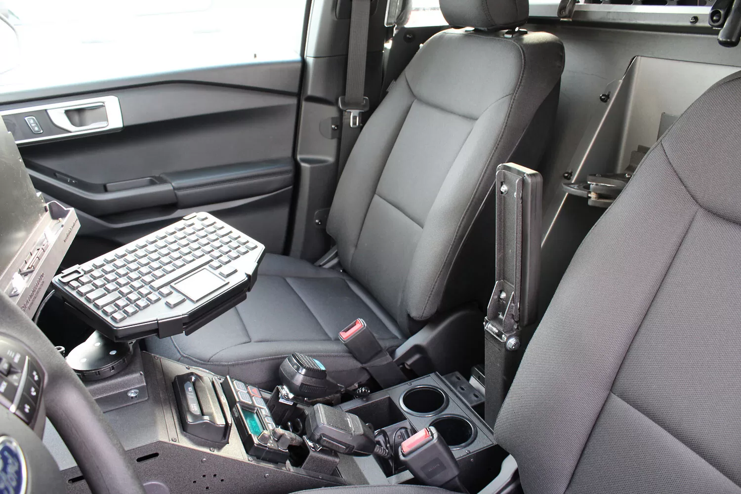 2020 Ford Interceptor Console - D and R Electronics