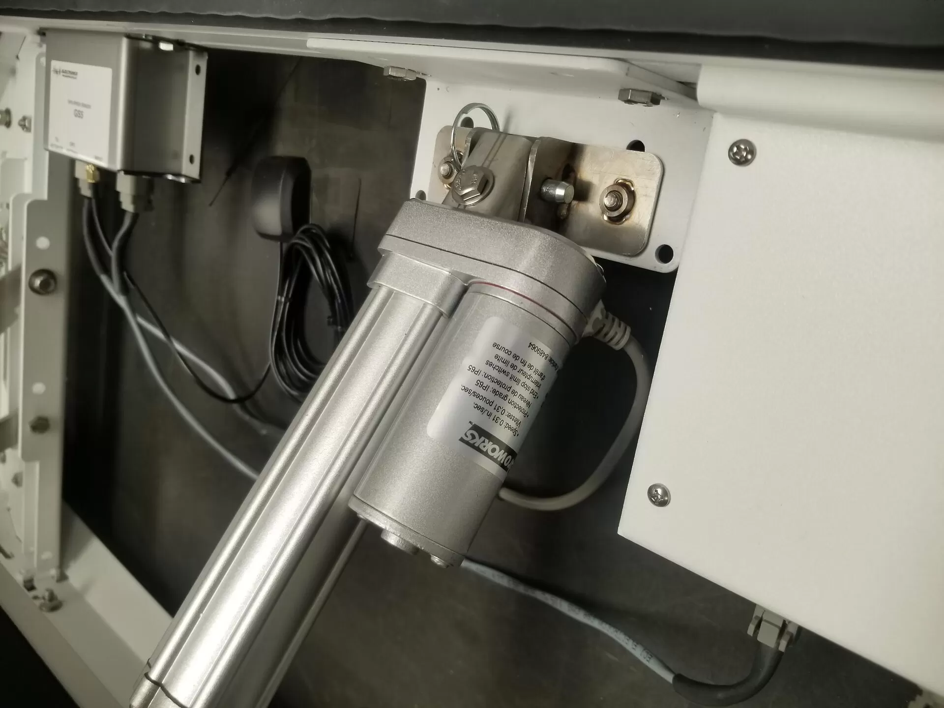 Easy 2 harness connection - D and R Electronics